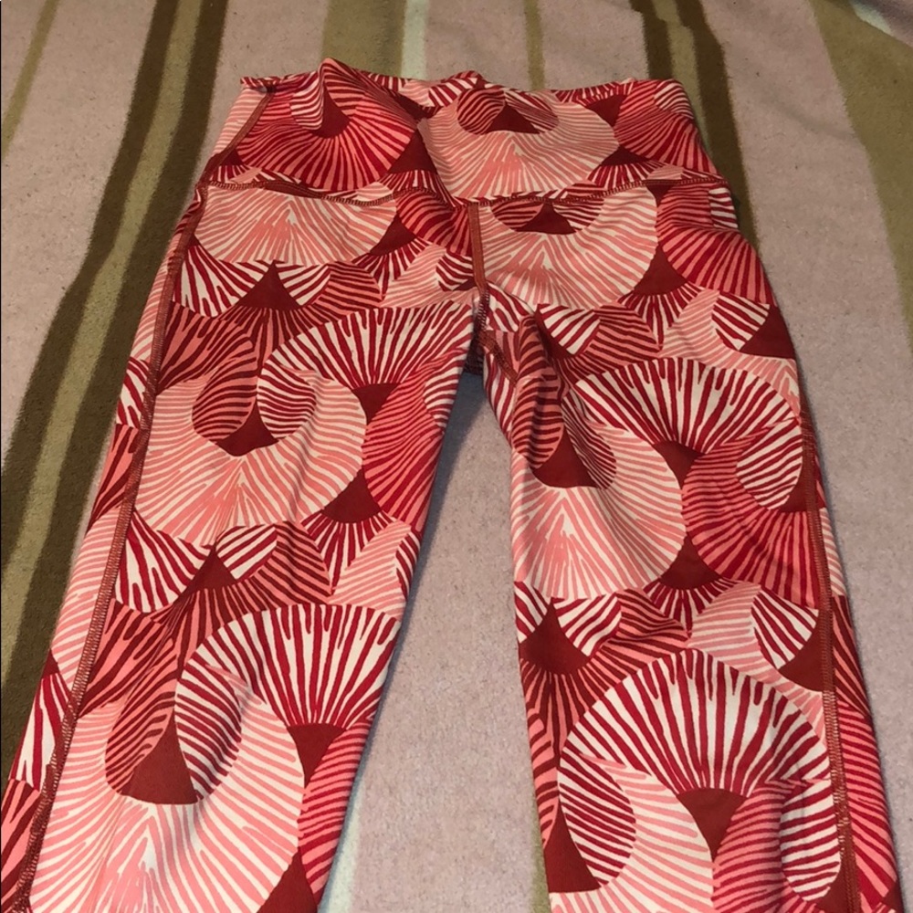 Yoga pants - Picture 4 of 5